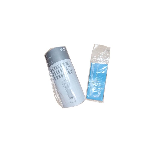 Wii Motion Plus Adapter w/ Controller Sleeve WHITE - Picture 3 of 5